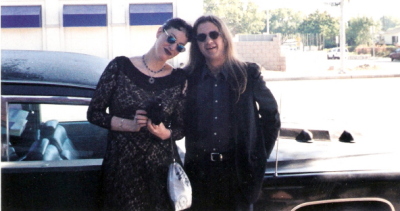 Lady Jen and Julien outside Dark Delicacies