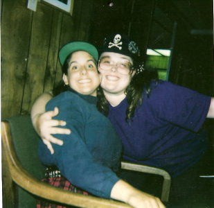 Erika and Pan on set